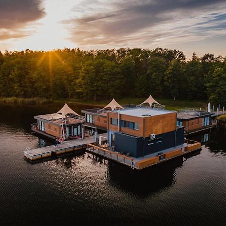 Schwimmende Ferienhaeuser Auf Dem See - Spreewald Vetschau Exterior foto